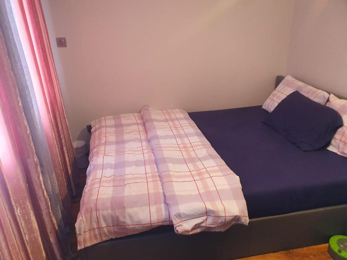 Sweet Home Cranford Bagian luar foto